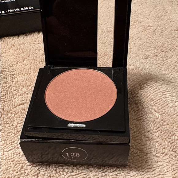 3 x Make Up For Ever eyeshadows - Picture 4 of 8